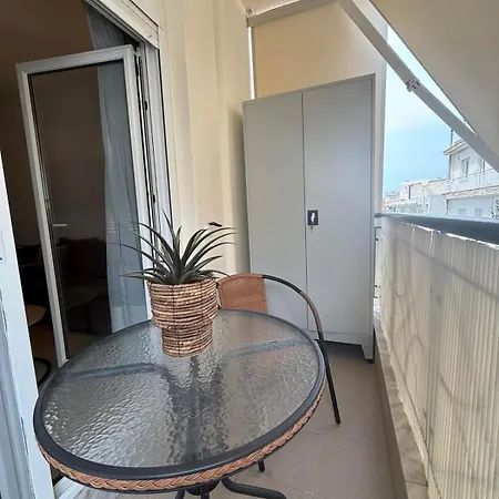 Coastal Heaven Apartament Néoi Epivátai